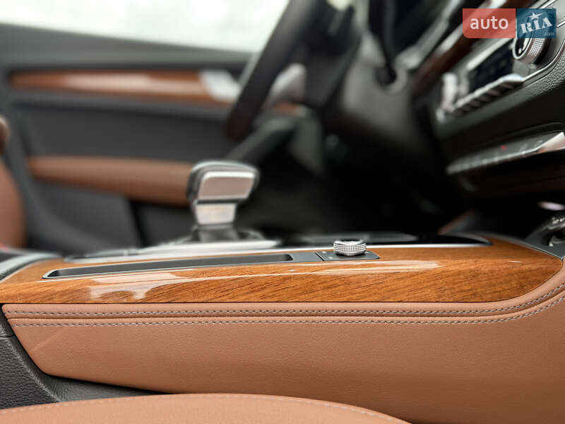 Внедорожник / Кроссовер Audi Q5 2022 в Дрогобыче