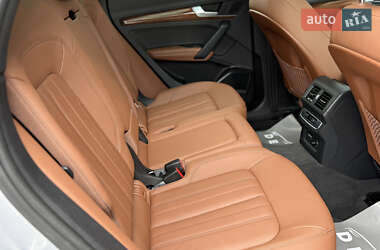 Внедорожник / Кроссовер Audi Q5 2021 в Дрогобыче