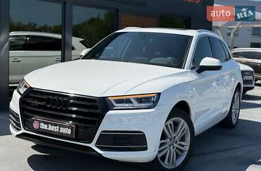 Внедорожник / Кроссовер Audi Q5 2019 в 
