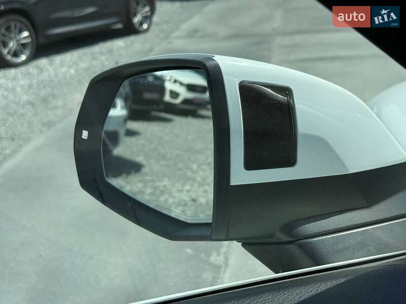 Внедорожник / Кроссовер Audi Q5 2018 в Ровно фото 21 Внедорожник / Кроссовер Audi Q5 2018 в Ровно