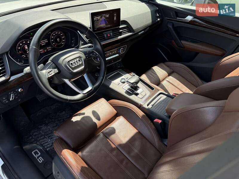 Внедорожник / Кроссовер Audi Q5 2018 в Ровно фото 25 Внедорожник / Кроссовер Audi Q5 2018 в Ровно