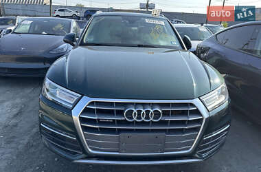 Позашляховик / Кросовер Audi Q5 2018 в Львові