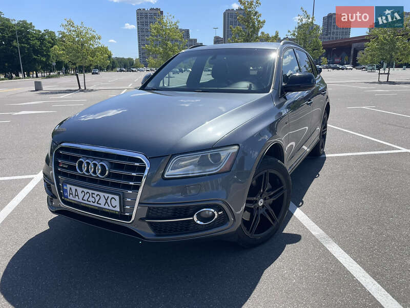 Внедорожник / Кроссовер Audi Q5 2016 в Киеве
