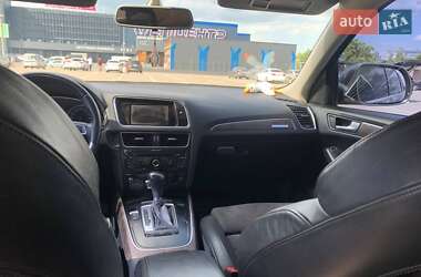 Внедорожник / Кроссовер Audi Q5 2011 в 