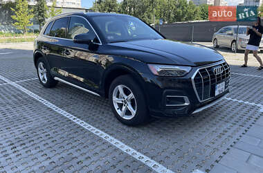 Внедорожник / Кроссовер Audi Q5 2022 в 