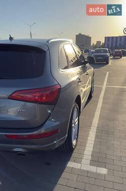 Внедорожник / Кроссовер Audi Q5 2013 в 
