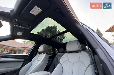 Позашляховик / Кросовер Audi Q5 2024 в 