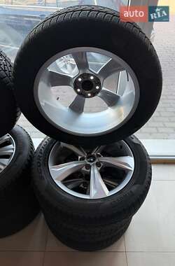 Внедорожник / Кроссовер Audi Q5 2022 в 