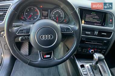 Внедорожник / Кроссовер Audi Q5 2016 в 
