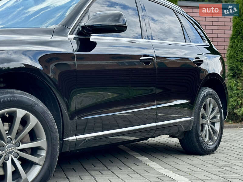 Внедорожник / Кроссовер Audi Q5 2015 в Самборе