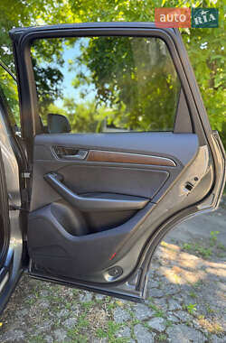 Внедорожник / Кроссовер Audi Q5 2013 в 