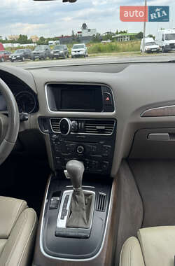 Внедорожник / Кроссовер Audi Q5 2011 в 