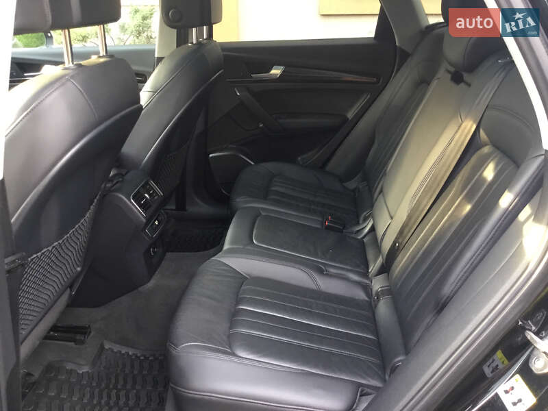 Внедорожник / Кроссовер Audi Q5 2017 в Ровно фото 32 Внедорожник / Кроссовер Audi Q5 2017 в Ровно