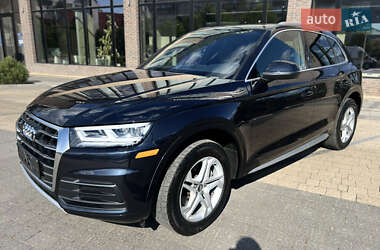 Внедорожник / Кроссовер Audi Q5 2019 в 