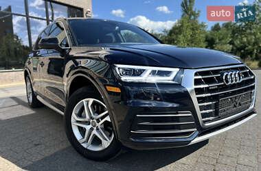 Внедорожник / Кроссовер Audi Q5 2019 в 