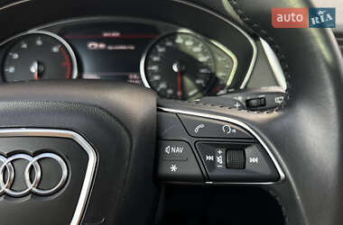 Внедорожник / Кроссовер Audi Q5 2019 в 