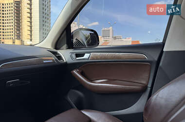 Позашляховик / Кросовер Audi Q5 2013 в 