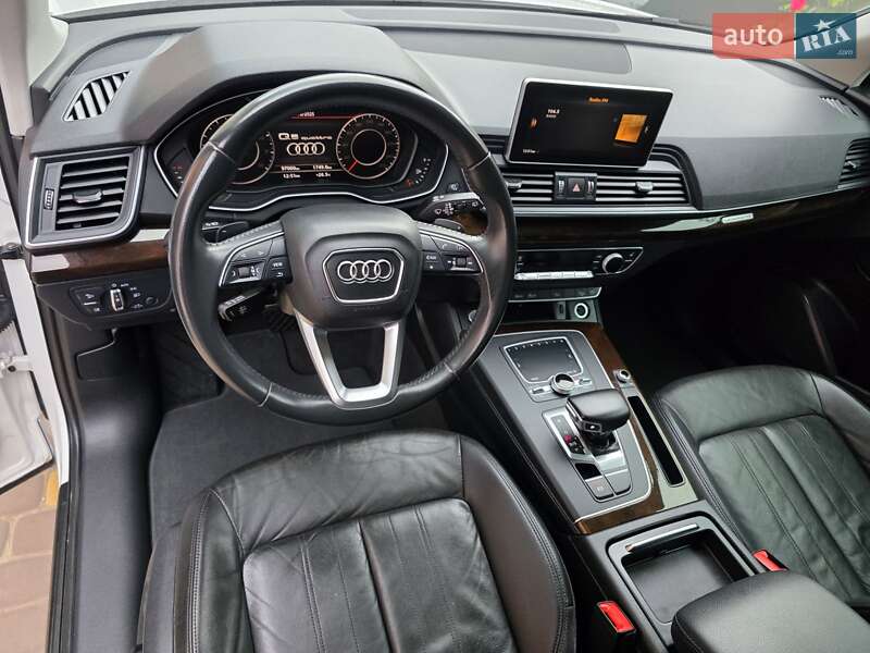Позашляховик / Кросовер Audi Q5 2018 в Тернополі