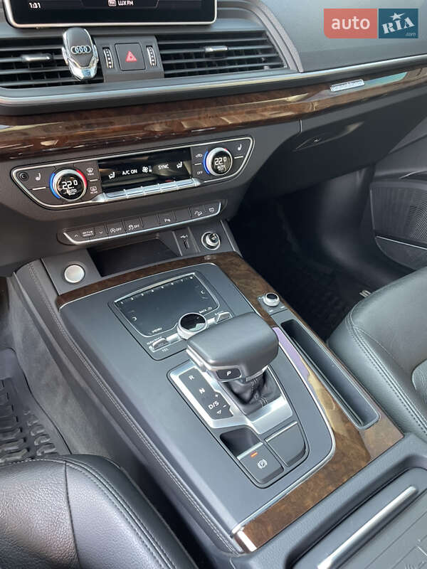 Внедорожник / Кроссовер Audi Q5 2018 в Черкассах