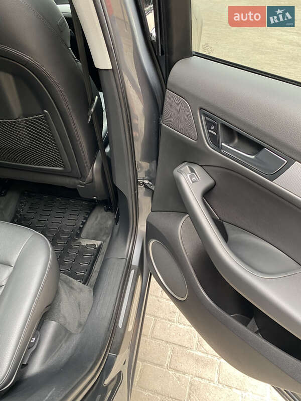 Внедорожник / Кроссовер Audi Q5 2013 в Львове