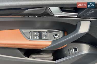Внедорожник / Кроссовер Audi Q5 2020 в 
