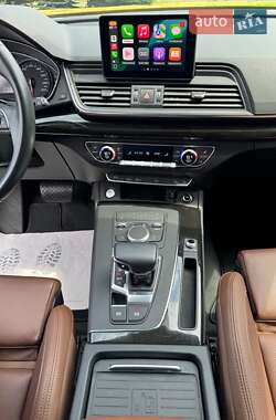 Внедорожник / Кроссовер Audi Q5 2020 в 