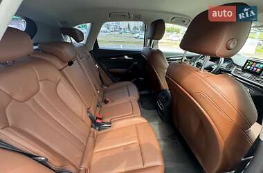 Внедорожник / Кроссовер Audi Q5 2020 в 