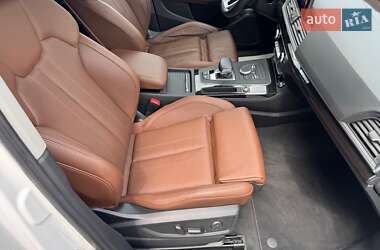 Внедорожник / Кроссовер Audi Q5 2020 в 