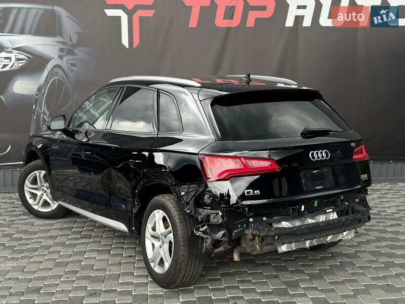 Позашляховик / Кросовер Audi Q5 2018 в Львові