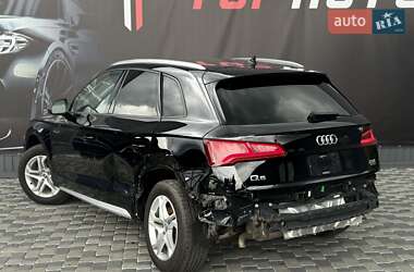 Внедорожник / Кроссовер Audi Q5 2018 в 