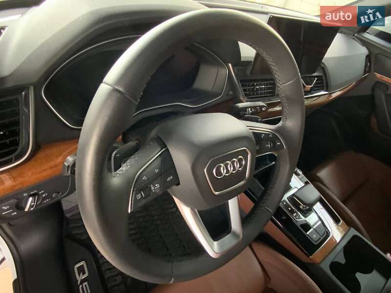 Позашляховик / Кросовер Audi Q5 2023 в Києві