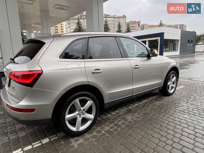 Внедорожник / Кроссовер Audi Q5 2012 в Ивано-Франковске