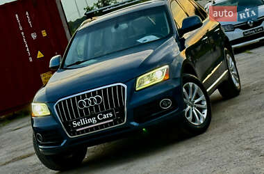 Позашляховик / Кросовер Audi Q5 2015 в 