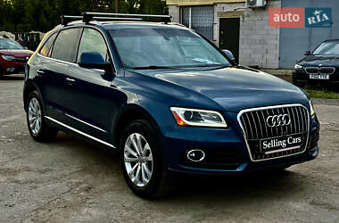 Позашляховик / Кросовер Audi Q5 2015 в 