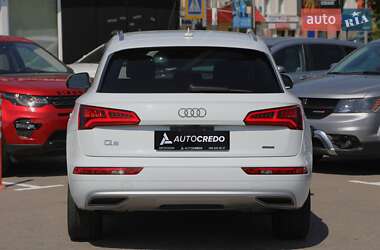 Внедорожник / Кроссовер Audi Q5 2019 в 