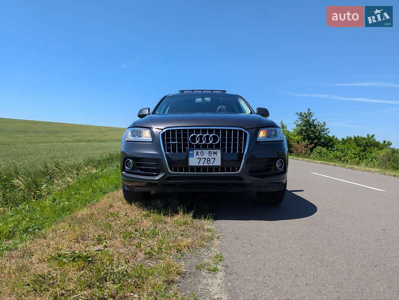 Позашляховик / Кросовер Audi Q5 2014 в 