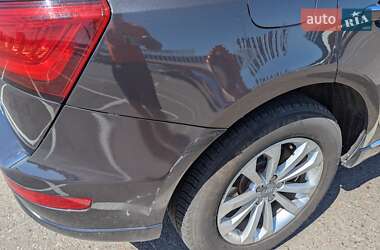 Позашляховик / Кросовер Audi Q5 2014 в 