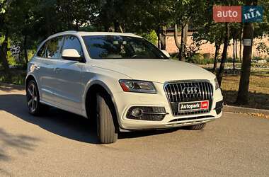 Внедорожник / Кроссовер Audi Q5 2016 в 