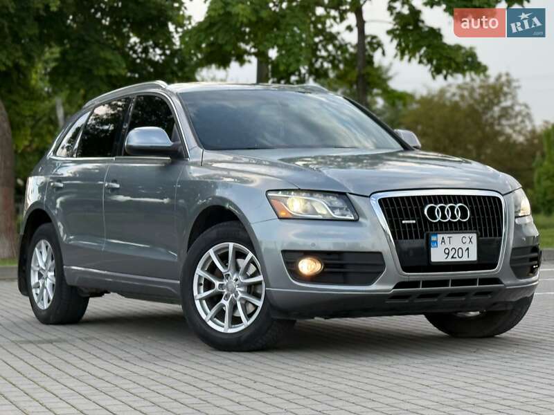Позашляховик / Кросовер Audi Q5 2010 в 