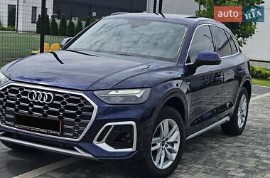 Внедорожник / Кроссовер Audi Q5 2022 в 