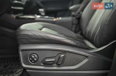Внедорожник / Кроссовер Audi Q5 2022 в 