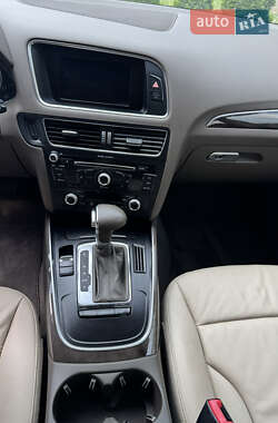 Внедорожник / Кроссовер Audi Q5 2013 в 