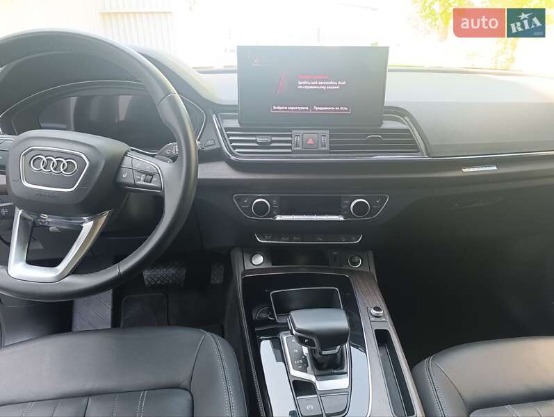Внедорожник / Кроссовер Audi Q5 2022 в Стрые