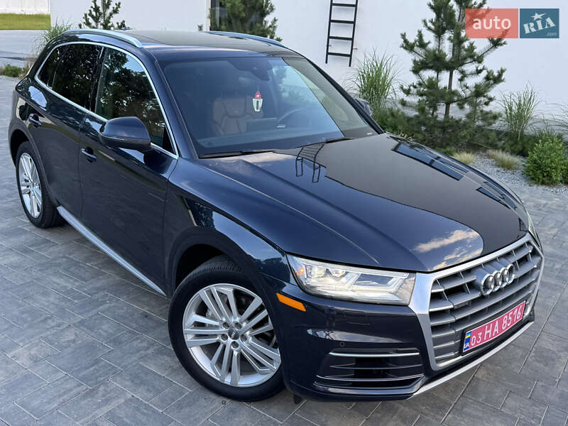 Позашляховик / Кросовер Audi Q5 2018 в Луцьку