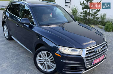 Позашляховик / Кросовер Audi Q5 2018 в 