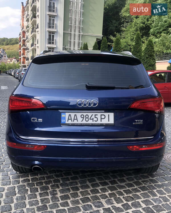 Позашляховик / Кросовер Audi Q5 2016 в Києві