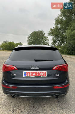 Позашляховик / Кросовер Audi Q5 2011 в 