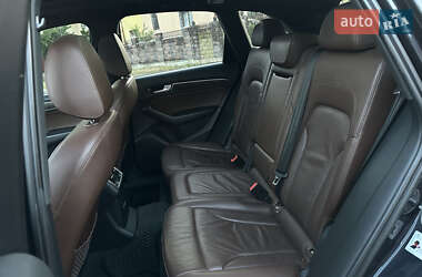 Внедорожник / Кроссовер Audi Q5 2015 в 