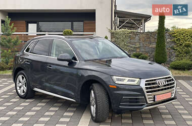 Внедорожник / Кроссовер Audi Q5 2019 в 