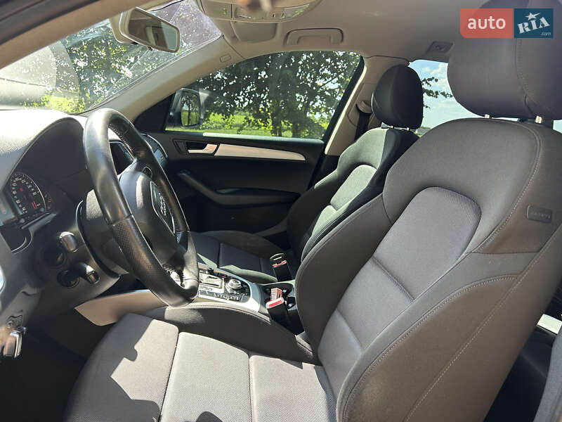 Внедорожник / Кроссовер Audi Q5 2012 в Киеве